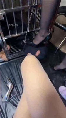 图片[2]-夏梦】双S-狗笼囚禁/舔高跟/骑马/脚喂酸奶双视角版】