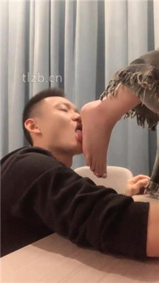 图片[5]-娩娩大魔王】绿帽前男友裸足狂舔上】