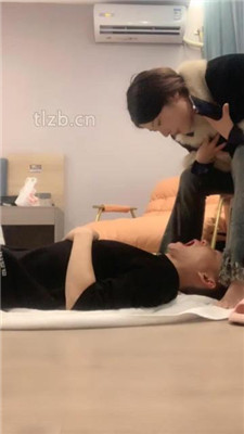 图片[7]-娩娩大魔王】绿帽前男友裸足狂舔上】