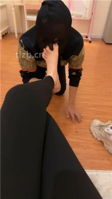 图片[10]-琳儿】运动鞋白袜全体重踩/插嘴/伺候沐足