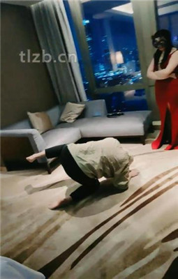 图片[4]-映雪夫妻】红裙气质S-下跪求主人虐废