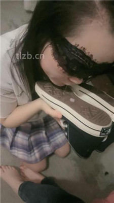 图片[13]-梦幻大大】母畜-艺术连环抽耳光