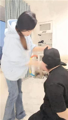 图片[4]-小殿下】绿帽前任就喜欢被我抽