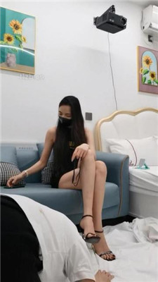 【皮皮】鞭打/虐乳/滴蜡/品尝裸足/揪耳朵/sp_绳艺库视频下载