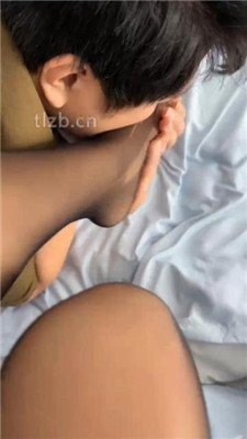 【冰色】酸臭黑丝脚捂脸/内裤诱惑_绳艺库视频下载