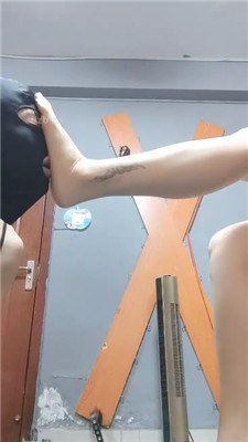 图片[17]-东营天香百合】高跟诱惑/胯下辱/人肉坐垫/喂口水