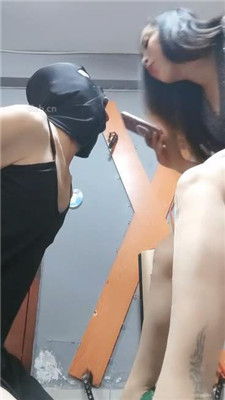 图片[16]-东营天香百合】高跟诱惑/胯下辱/人肉坐垫/喂口水