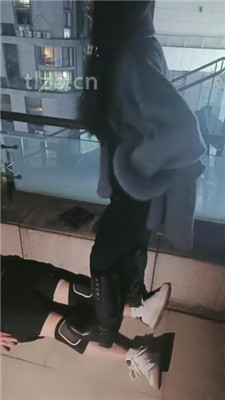 图片[16]-昭玥】深夜户外-牵狗链遛狗爬行-骑马转胯-踩踏