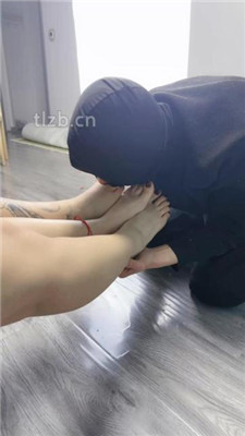 图片[4]-鱼糯糯】双S-近距离裸足恋足狂舔双视角版】