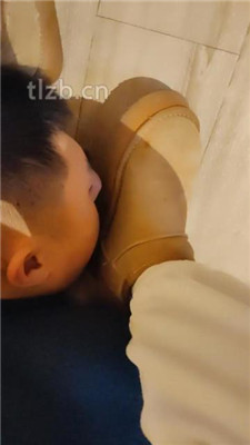 图片[14]-情侣念主】胯下辱/揪耳朵/雪地靴白袜跪舔