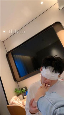 图片[5]-超级咚咚】裸足全体重踩踏/圣水/恋足狂舔