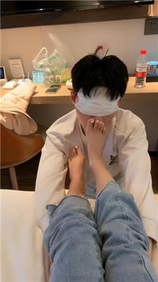 图片[7]-超级咚咚】裸足全体重踩踏/圣水/恋足狂舔