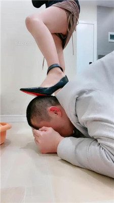 图片[19]-缘彼大大】圣水口水洗脚水盛宴-脚趾夹狗舌