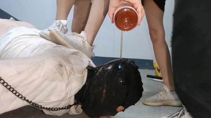 图片[17]-贺岁片】广州小鱼姐姐携手多S楼道玩狗