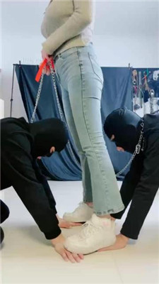 图片[11]-甜心教主】空军一号-白袜艺术虐双奴