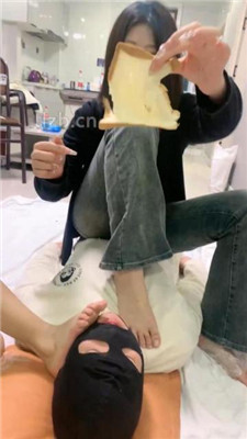 图片[9]-诺诺子】双S-美足踩踏喂食专场双视角版】