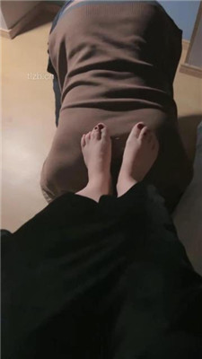 图片[11]-丝沐】短靴原味丝袜脚狂舔/插嘴完整版】