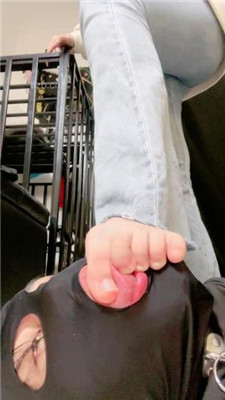 图片[19]-雯雯】跑步后原味鞋袜脚狂舔/插嘴