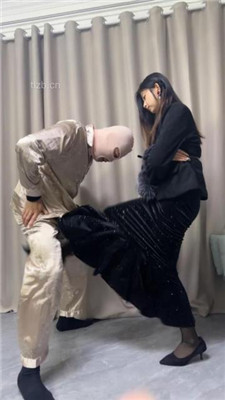 图片[4]-狗哥】双S-开发羽毛球馆素人做S