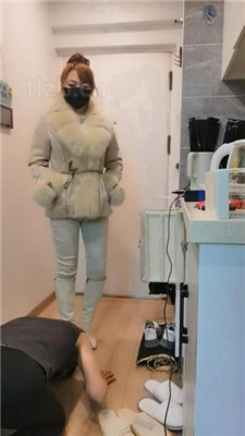 【魔鬼天使】长靴踩虐/抽耳光/捆绑/鞭打骑马_绳艺库视频下载