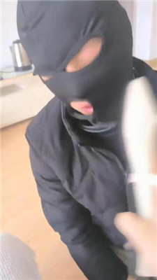 图片[3]-可爱鬼】牵狗链/抽耳光/骑马/舔脏鞋/踩踏/脚踩喂食