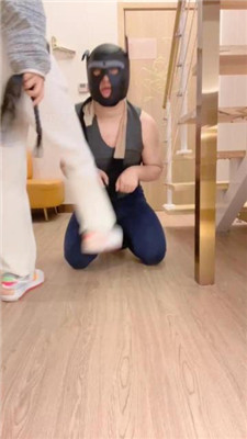 图片[10]-可可公主】运动鞋踩踏/骑马转胯/鞭打/狂吸臭白袜