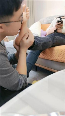 图片[5]-青岛大混子】品尝恶毒继母的臭脚丫