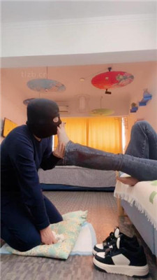 图片[3]-不期而遇】初尝圣水/双重手打耳光/掐脖吃屁