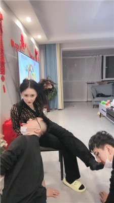 图片[17]-尤金女皇】三奴-磕头求虐/骑狗背/舔脏鞋底/品尝原味jio