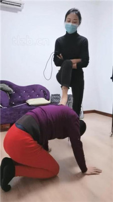 图片[17]-凌儿女神】新年第一鞭-重度鞭打/狗爪子踩出血