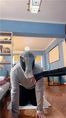 图片[2]-不期而遇】耳光强制圣水/板鞋高跟踩踏/内裤塞嘴/深喉闻白袜