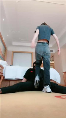 图片[10]-美娜格格】堵嘴/闻袜窒息/耳光提档挨揍/深喉