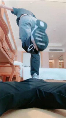 图片[12]-美娜格格】堵嘴/闻袜窒息/耳光提档挨揍/深喉