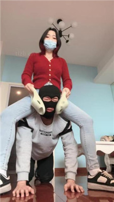 图片[5]-朱砂痣】情人节-和我的脚底接吻-超臭白袜脚捂脸