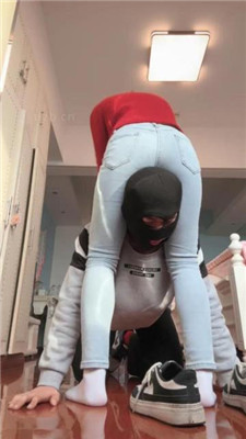 图片[14]-朱砂痣】情人节-和我的脚底接吻-超臭白袜脚捂脸