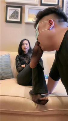 图片[7]-爱丽丝】黑丝网袜御姐-当脚垫/口吐喂食/高跟踩踏