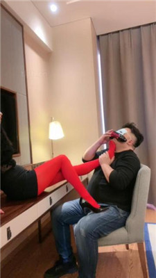 图片[12]-爱丽丝】黑丝网袜御姐-当脚垫/口吐喂食/高跟踩踏