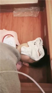 【梦熙】内裤套头/裸足碾压踩/舔原味jio【下】_绳艺库视频下载