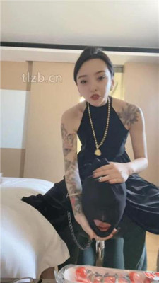 图片[6]_小月牙】狗链拴丧家之犬-虐乳/藤条抽/闻舔高跟/卫生巾辱_HD绳艺资源网