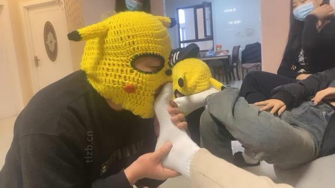 图片[12]_精神小妹】5S真实欺凌虐双奴-群踩群踹/耳光_HD绳艺资源网