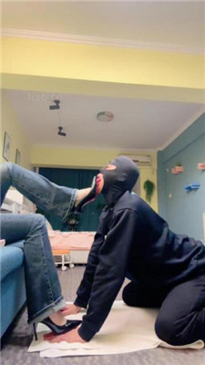 图片[5]-不期而遇】恋足恋鞋/脚耳光/高跟抽擦/赏赐圣水