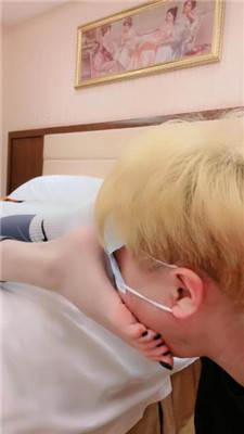 图片[12]_美娜格格】轻度语言羞辱-15天泛黄白袜-舔裸足吃白袜_HD绳艺资源网