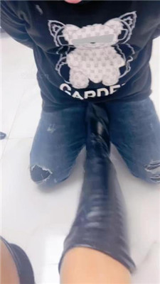 图片[10]_伊兮夫妻】长靴S-虐废绿帽老公-提档耳光/胯下辱/臭脚捂脸_HD绳艺资源网