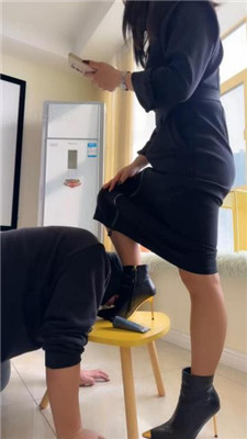 图片[18]_辣姐】贱奴养成计划-迷恋靴子黑丝美腿_HD绳艺资源网