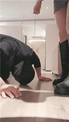 图片[5]_bibi团】清理脏鞋底/全体重踩踏/赏赐圣水
