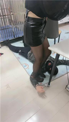 图片[13]_狠欣人】双S-手铐捆绑-黑丝高跟踩踏