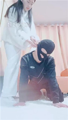 图片[3]_依然】揪耳朵/全体重踩踏/耳光胯下辱