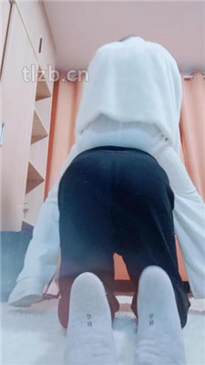 图片[6]_依然】揪耳朵/全体重踩踏/耳光胯下辱