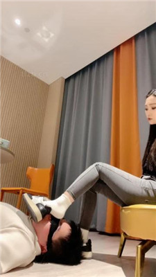 图片[9]_川野尤娜揪耳朵/碾压狗爪/臭鞋袜捂脸窒塞