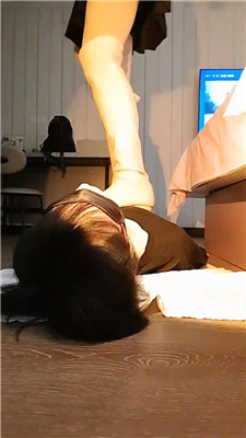 图片[5]_米小唐长靴踏虐/舔脏鞋发骚/喂口水